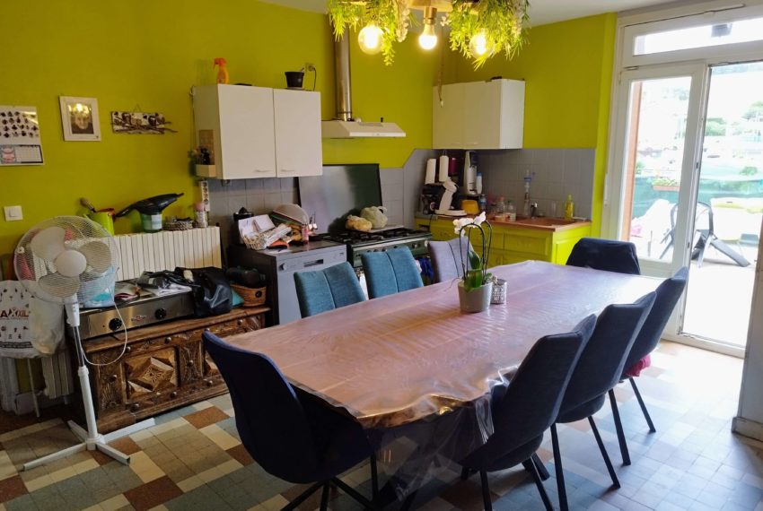 5-immeuble-a-vendre-malleloy