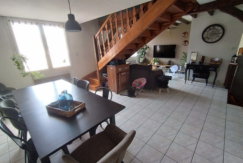 7-immeuble-a-vendre-malleloy