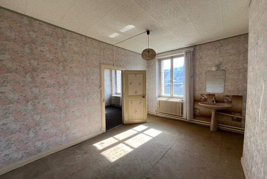 maison a vendre faulx 8